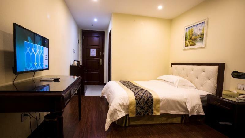 הויג'ואו Longhui Business Hotel מראה חיצוני תמונה